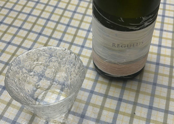alt 1