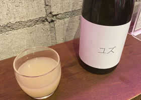 alt 1