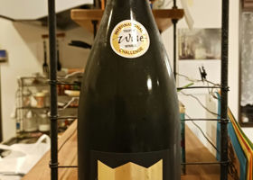 alt 2