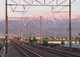 alt 3