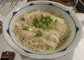 alt 4