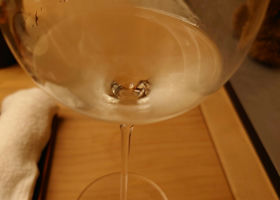 alt 4