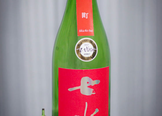 alt 1