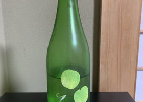 あおりんごぽむぽむのラベルと瓶 2