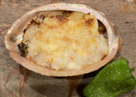 alt 4
