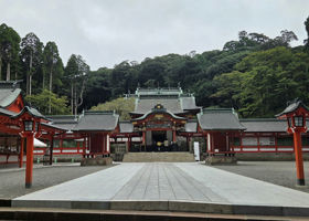 alt 2