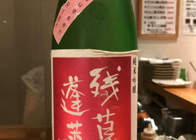 alt 1