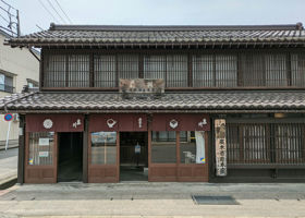 alt 3