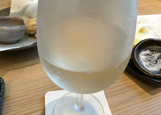alt 1