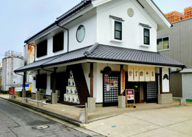 alt 4
