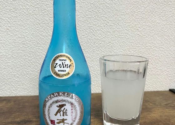 alt 1