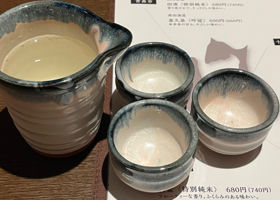 んのラベルと瓶 3