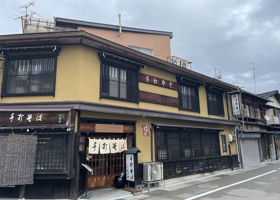 alt 3