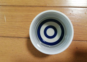 alt 1