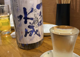 alt 1