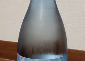 alt 1