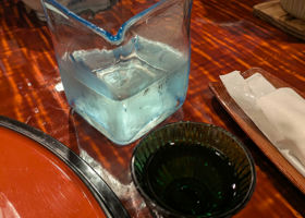 alt 4