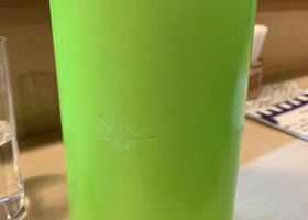 alt 1