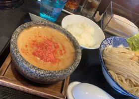 alt 3