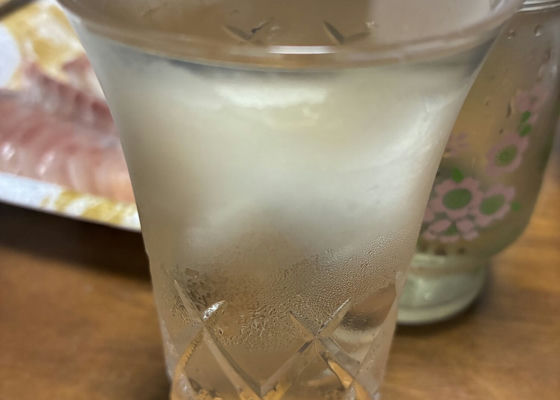 alt 1