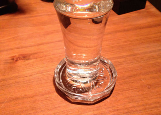 alt 1