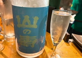 alt 1