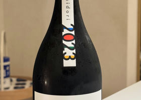 alt 1