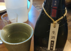alt 2