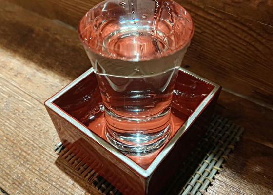 alt 1