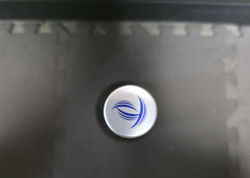 alt 2