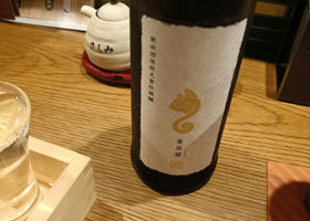 alt 1