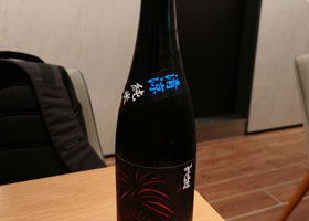 alt 1