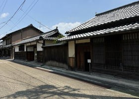 alt 3