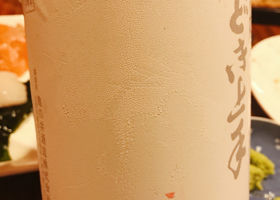 alt 1