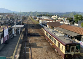 alt 2