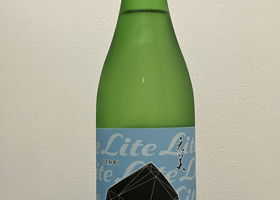 alt 1