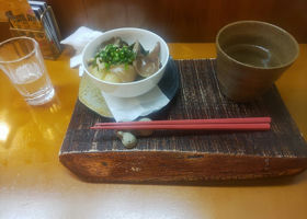 金鼓のラベルと瓶 3