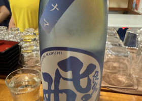 alt 1