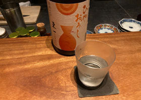 alt 1