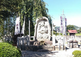 alt 3