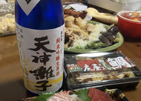 天神囃子のラベルと瓶 2