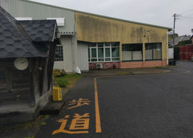 alt 3