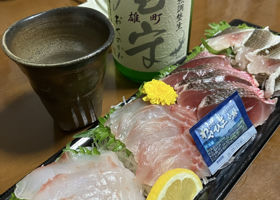 屋守のラベルと瓶 1