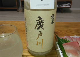 alt 1