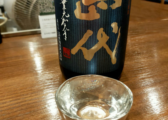alt 1