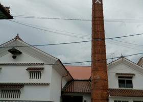 alt 2