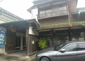 alt 3