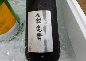 alt 1