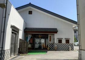 alt 4