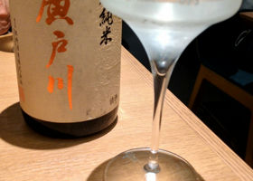 alt 1